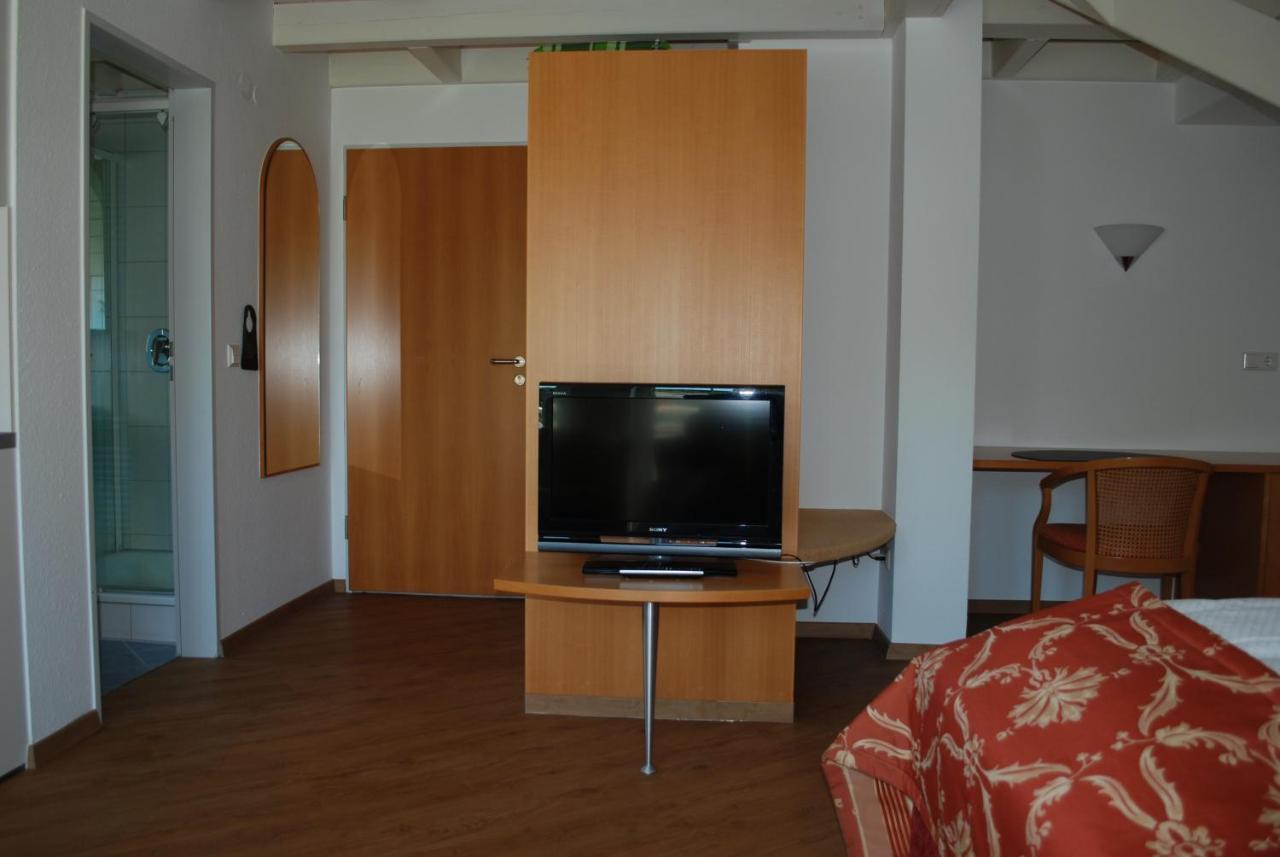 Im Winkel Appartements Und Zimmer 랑게나르겐 외부 사진