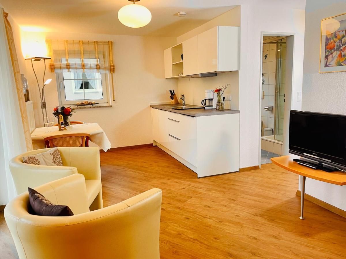 Im Winkel Appartements Und Zimmer 랑게나르겐 외부 사진
