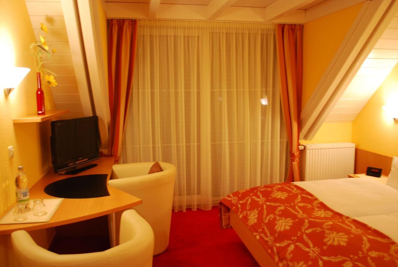 Im Winkel Appartements Und Zimmer 랑게나르겐 외부 사진